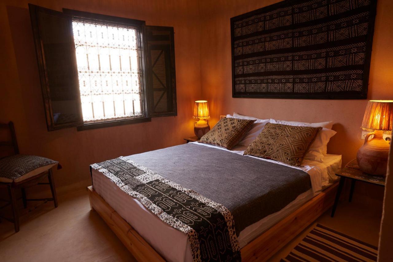 Отель Kasbah Flilou Ait Ougliff Экстерьер фото