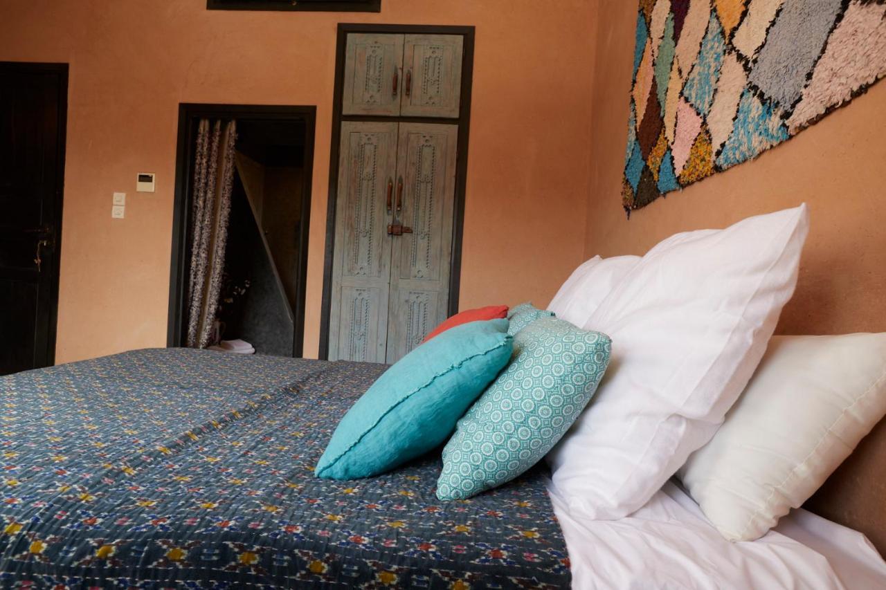 Отель Kasbah Flilou Ait Ougliff Экстерьер фото
