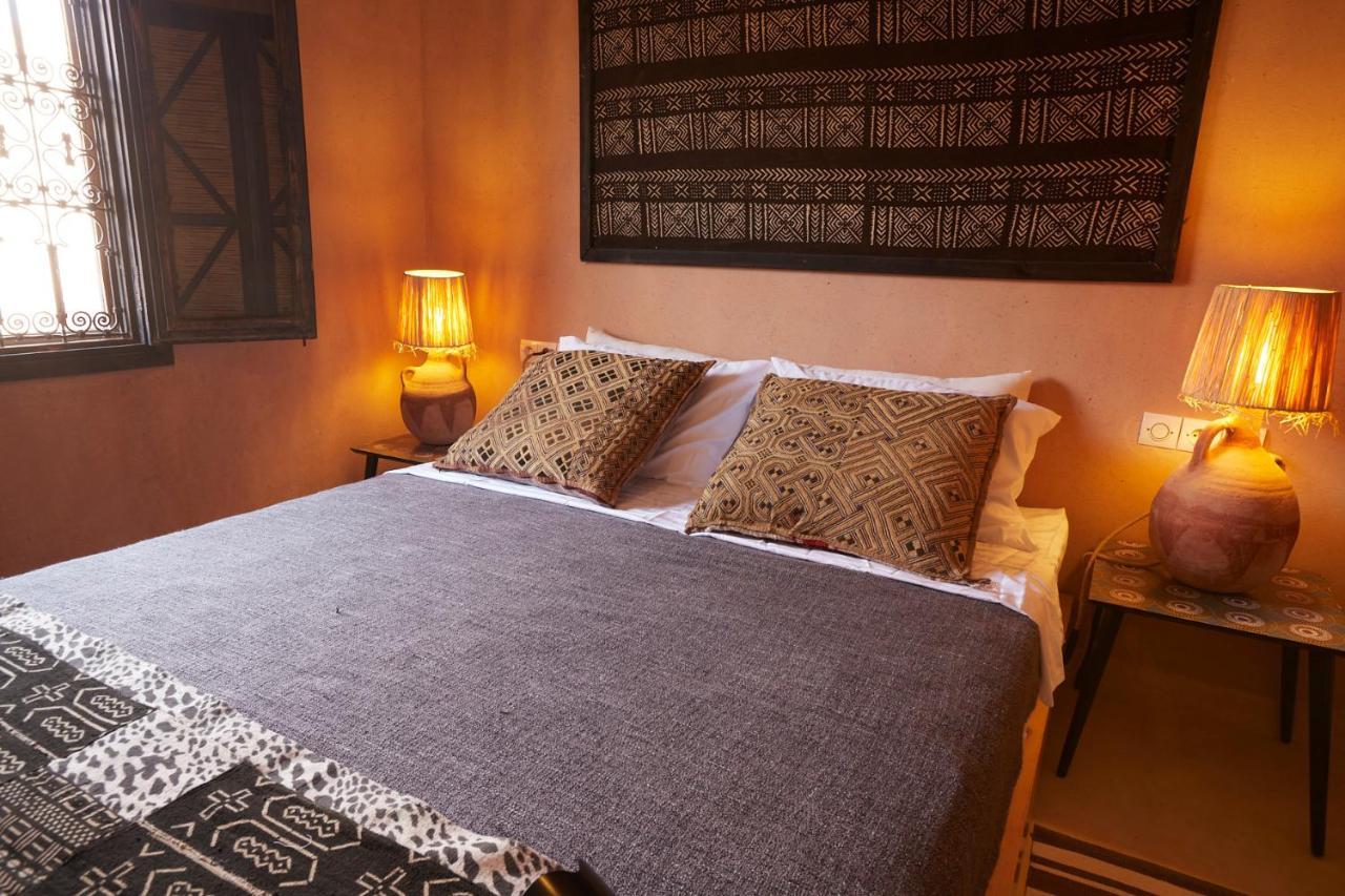 Отель Kasbah Flilou Ait Ougliff Экстерьер фото
